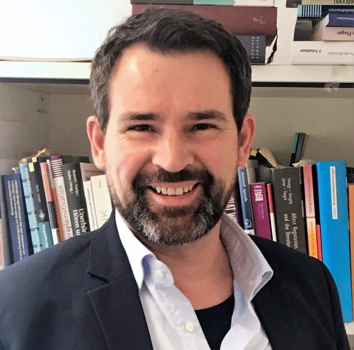 Prof. Dr. Cord Benecke